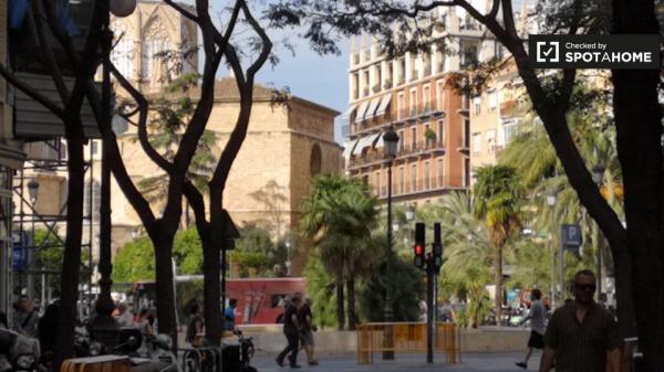 Soleado estudio en alquiler en Ciutat Vella, Valencia