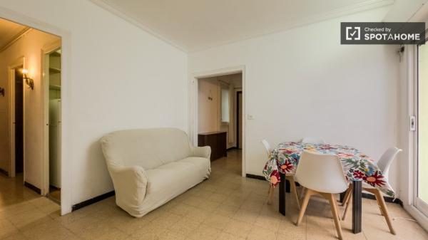 Apartamento de 3 dormitorios en alquiler en Gràcia, Barcelona