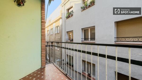 Apartamento de 3 dormitorios en alquiler en Gràcia, Barcelona