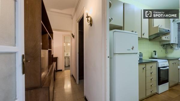 Apartamento de 3 dormitorios en alquiler en Gràcia, Barcelona