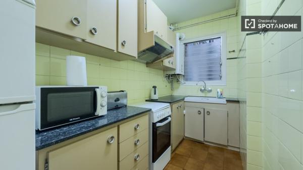 Apartamento de 3 dormitorios en alquiler en Gràcia, Barcelona