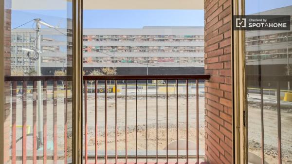 Apartamento de 3 dormitorios en alquiler en Barcelona