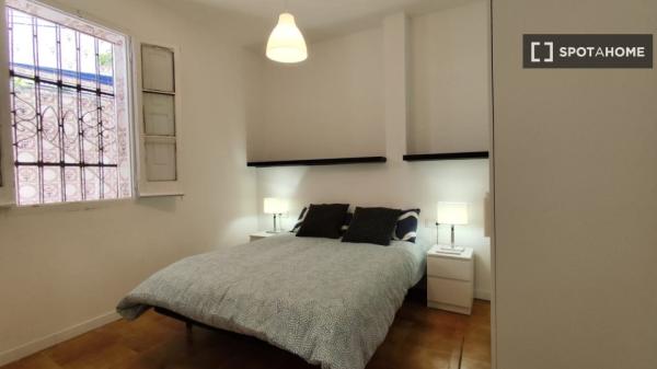 Apartamento entero de 2 dormitorios en Sant Adrià de Besòs