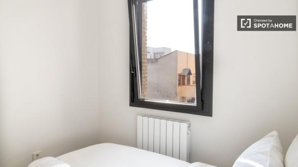 Alquiler de habitaciones en piso de 2 dormitorios en Madrid