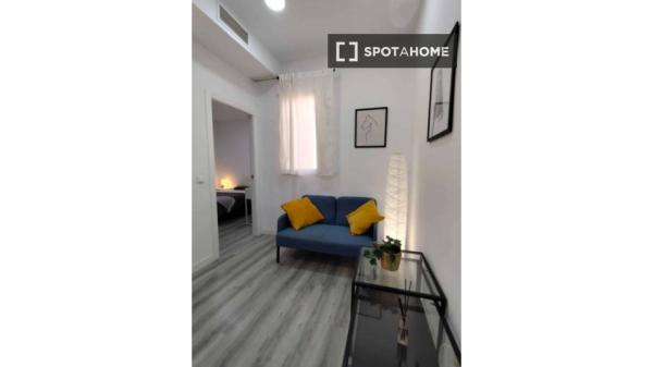 Apartamento de 2 dormitorios en alquiler en Madrid