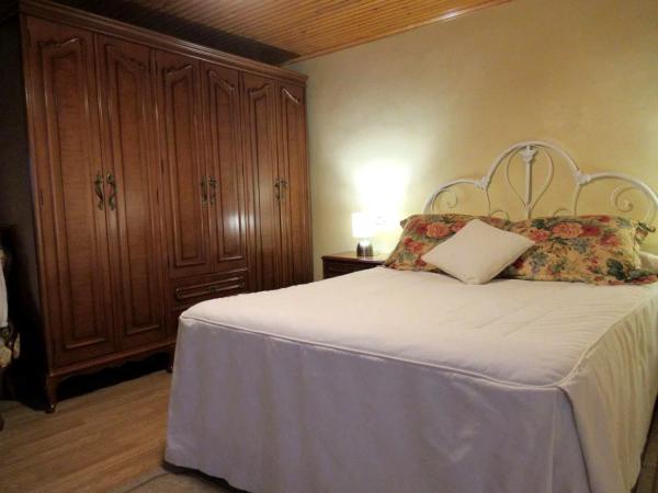 Chalet adosado en Regueira