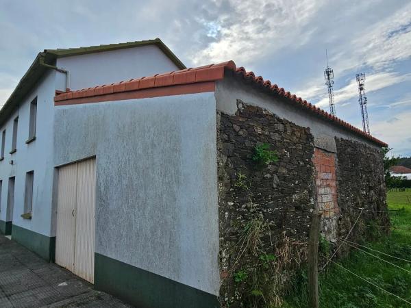 Chalet pareado en Lugar a Veciñeira, 2