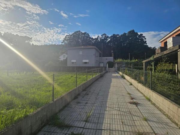 Casa independiente en Lg Leiro, 1