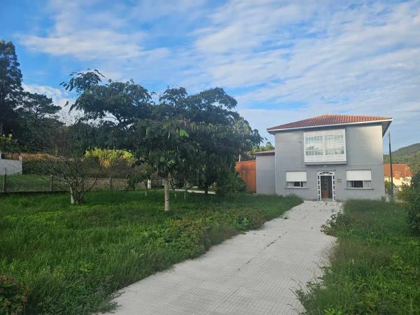 Casa independiente en Lg Leiro, 1