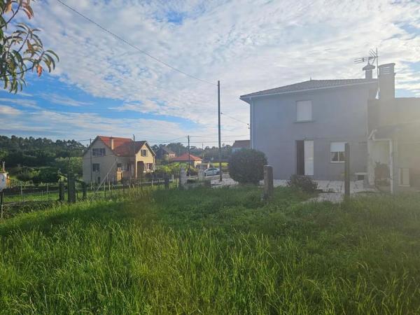 Casa independiente en Lg Leiro, 1