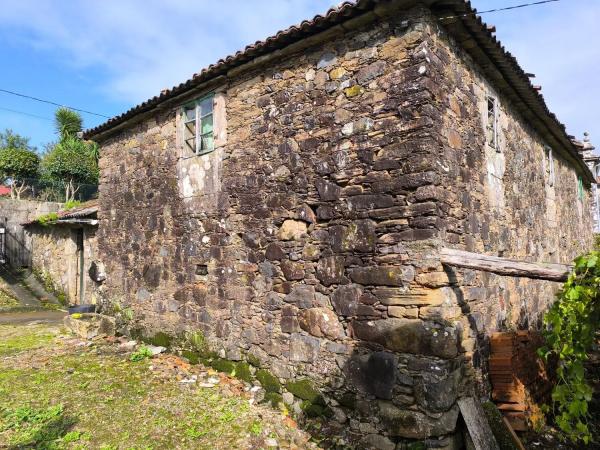 Casa independiente en Laranxos