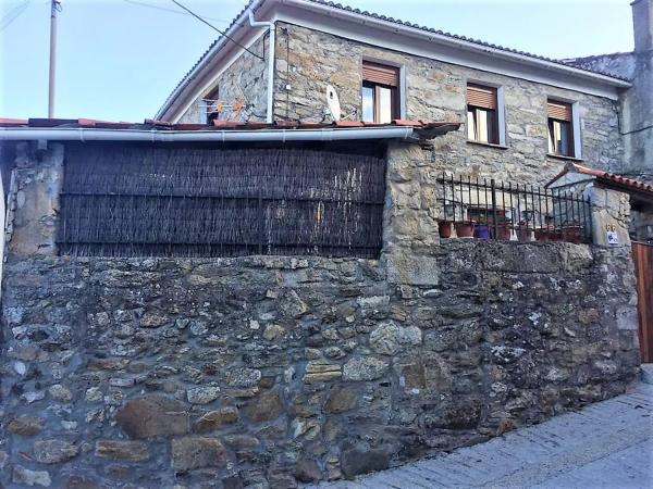 Chalet adosado en Aldea Cabría Nova