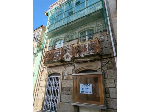 Chalet adosado en calle Magdalena