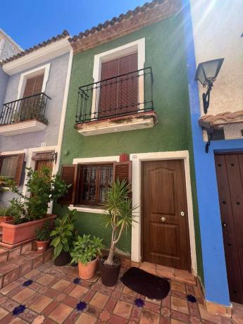 Chalet adosado en calle Penyassegat