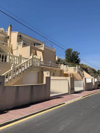 Chalet adosado en calle del Cabeçó d'Or