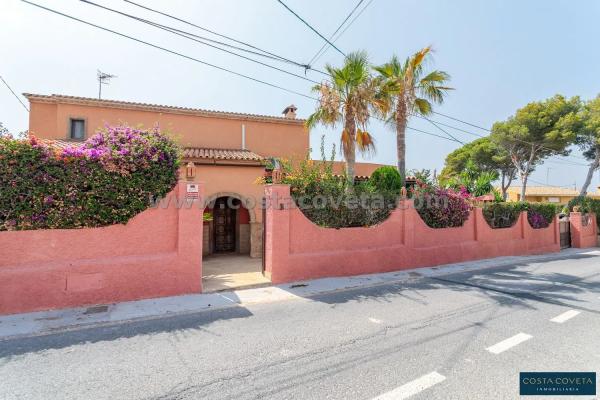 Casa independiente en calle Girona, 119 --75