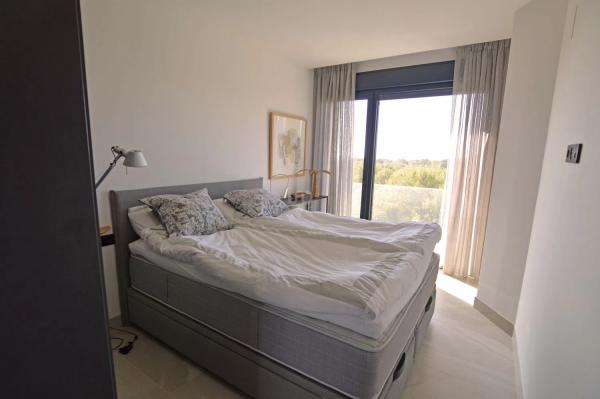 Chalet en calle Estrecho de Bonifacio, 20