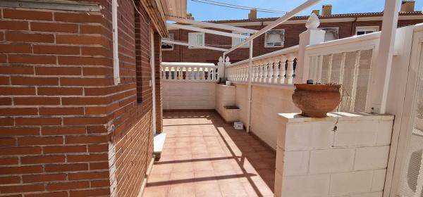 Chalet pareado en Logroño