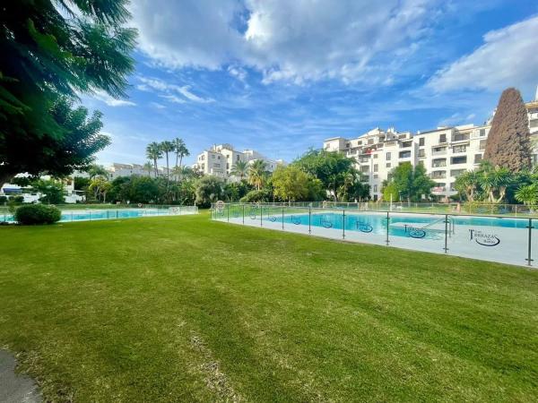 Dúplex en Barrio Puerto Banús