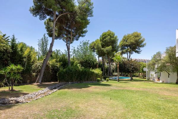 Casa independiente en Atalaya de Rio Verde