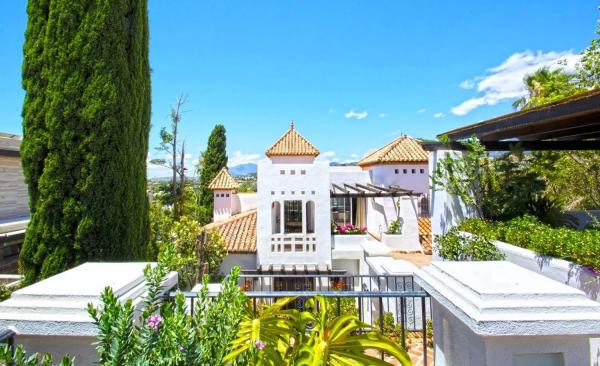 Casa independiente en avenida del Prado