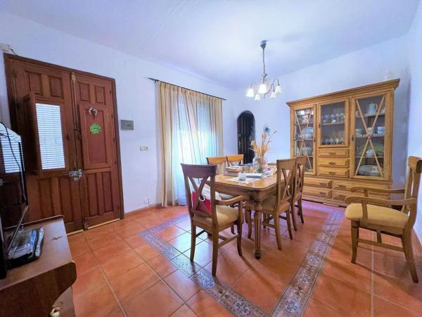 Chalet adosado en calle Ebro