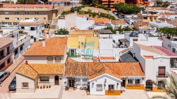 Casa independiente en avenida del Puerto s/n