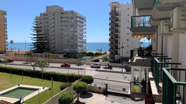 Piso en avenida de las Gaviotas