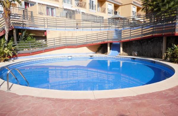 Chalet adosado en calle las Golondrinas, 22