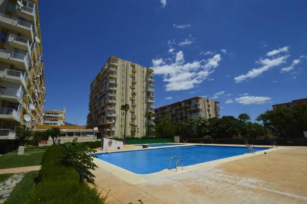 Estudio en avenida Gamonal, 4