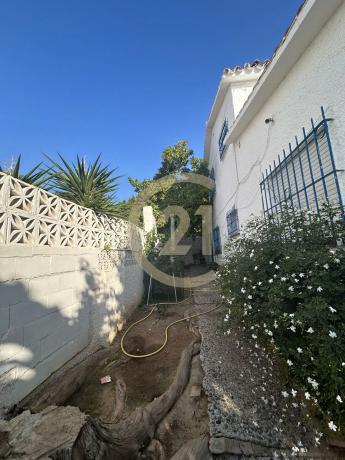 Casa independiente en avenida La constitucion