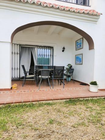 Casa independiente en avenida del Cantábrico