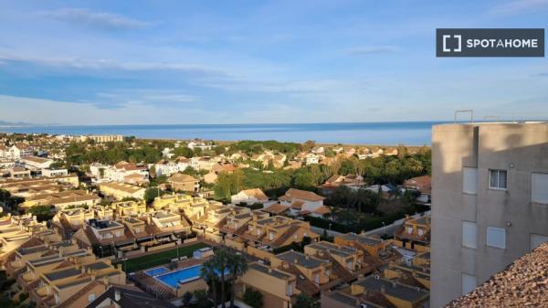 Piso entero de 3 habitaciones en Canet d'en Berenguer