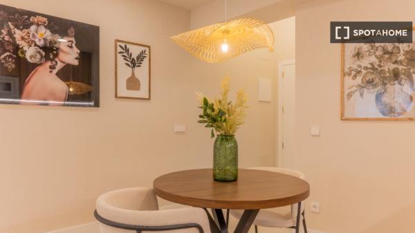 Studio apartment for rent in Arganzuela, Madrid