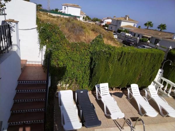 Casa independiente en avenida del Cantábrico