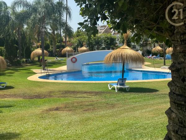 Chalet adosado en Jardines de Doña María, Marbella, Málaga