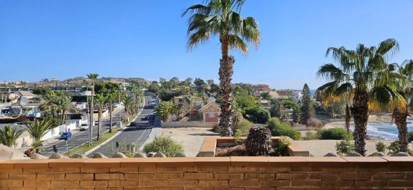 Chalet adosado en avenida de la Costa Blanca