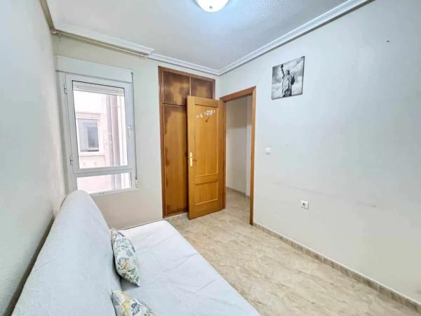 Piso en calle Bergantin, 45