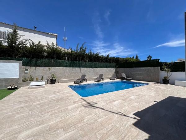 Casa independiente en avenida de Torrevieja