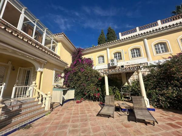 Casa independiente en avenida del Atlántico s/n