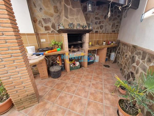 Chalet en Avda Pescia - Ctra de Frigiliana