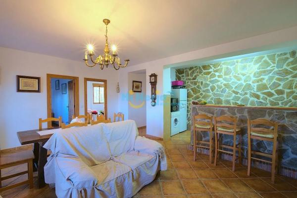 Chalet en Comares