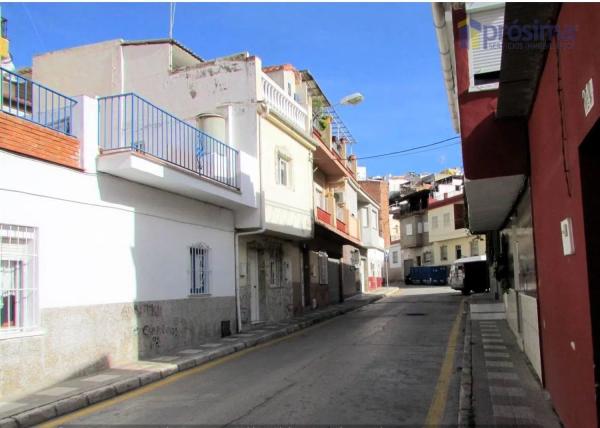 Piso en Barrio Mangas Verdes - Las Flores