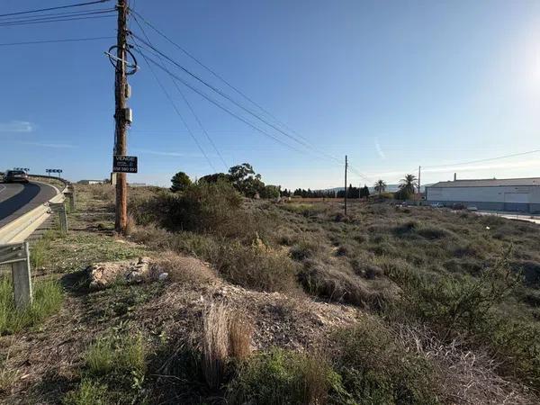 Terreno en carretera Bacarot, 63