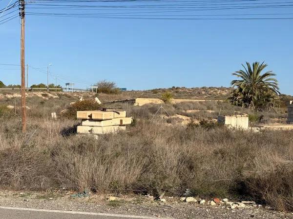 Terreno en carretera Bacarot, 63