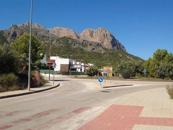 Terreno en calle Florencia