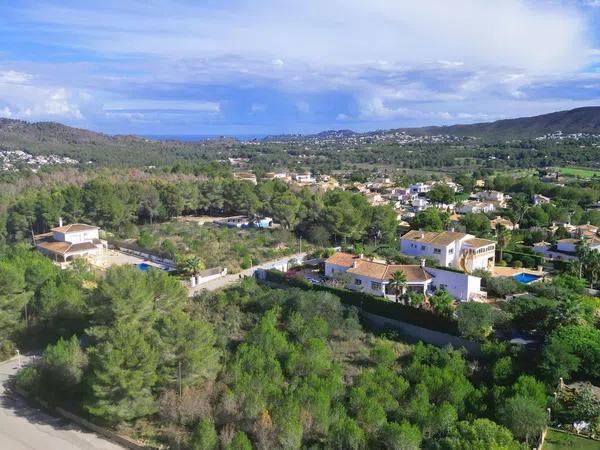 Terreno en Partida Comunes-Adsubia