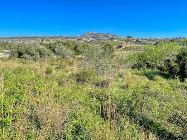 Terreno en Les Fonts