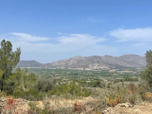 Terreno en Benidoleig