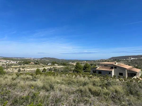 Terreno en avenida d' Alacant